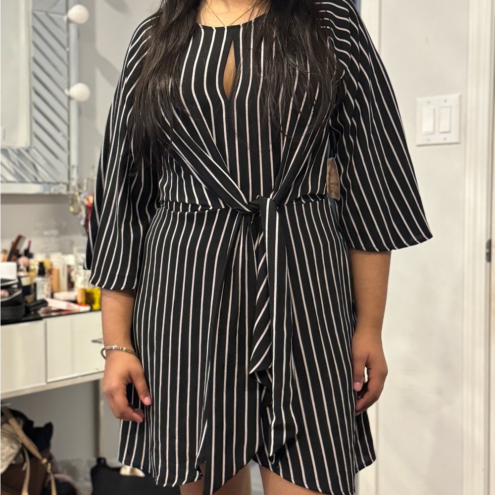 Gypsies & Moondust Black and White Sheath Dress with Tie Front